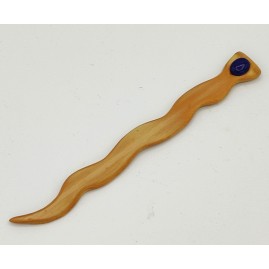 Pic à cheveux en bambou avec Lapis Lazuli.