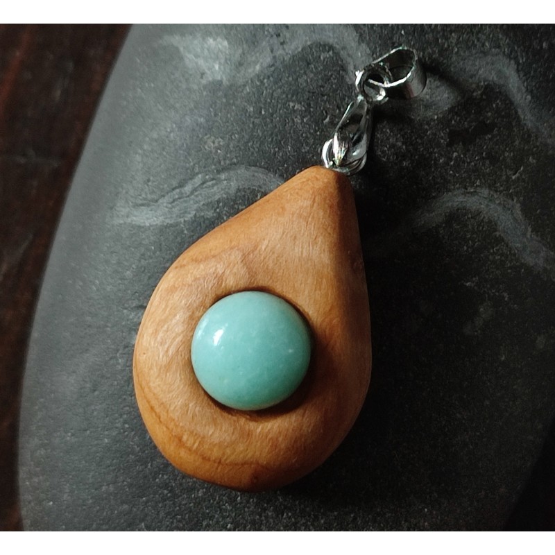 Pendentif en Olivier et Larimar